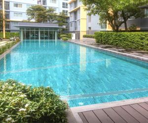 Nice Cozy Pool View w/Kitchen CheapScooter4Rent 1 Kathu Thailand