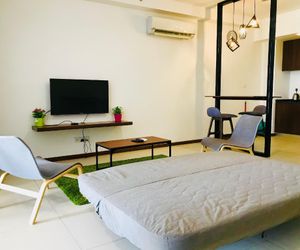 Romantic Sunrise Seaview Studio with Balcony Tanjung Tokong Malaysia