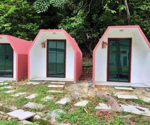 Eco Capsule Resort Teluk Bahang Malaysia