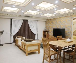 By The Sea - Luxury Beachfront Condo In Penang Batu Ferringhi Malaysia