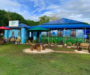 Blue Summer Suites  Family Room w/ hot shower Panglao Island Philippines