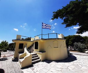 Silis Beach Little Castle *Spectacular View* Loutsa Greece