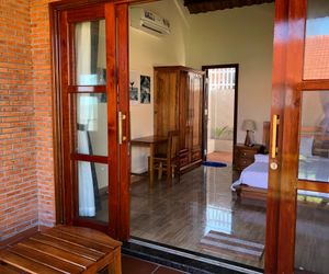 Lotus home, an unique wooden chalet at the East Duong Dong Vietnam