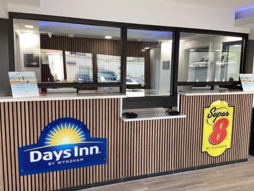 Photo of Days Inn by Wyndham Baltimore Northwest