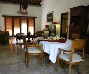 #163  2BDR Suite With Private Pool at Sukawati Sukawati Indonesia