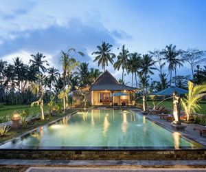 OBR Villa Surrounded by  Rice Field at Ubud Tegallalang Indonesia