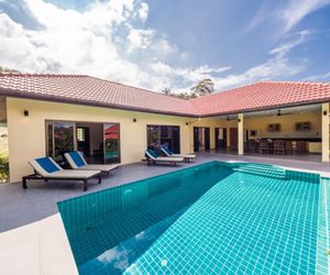 3BR Zanzibar Villa Walk to Beach Ban Bang Po Thailand