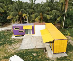 Lumut Cube Homestay Kontena Near Teluk Batik&Lumut Lumut Malaysia