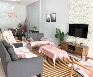 Deena Homestay (Utan Aji) Kangar Kangar Malaysia