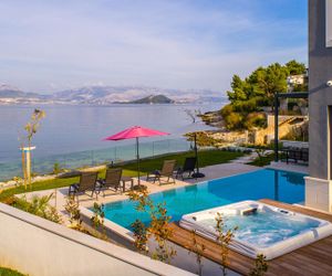 Luxurious beachfront villa Paradise  EOS-CROATIA Slatine Croatia