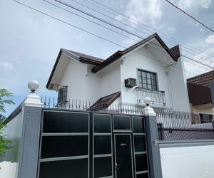 Modern Italian-Inspired Vacation House! Santo Tomas Philippines