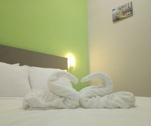 Selesa Homestay 2BR 2Queen-Beds CONDO@CENTRAL K.B. Kota Bharu Malaysia