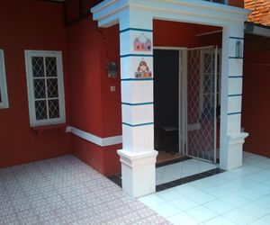 Villa Mungil Raissa Cianjur Indonesia