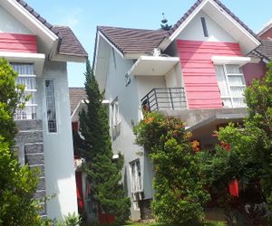 penginapan villa puncak bogor Cianjur Indonesia