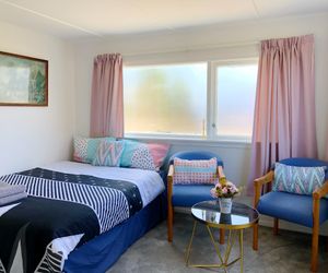 Separate access family suite with bathroom-201 North Shore City New Zealand