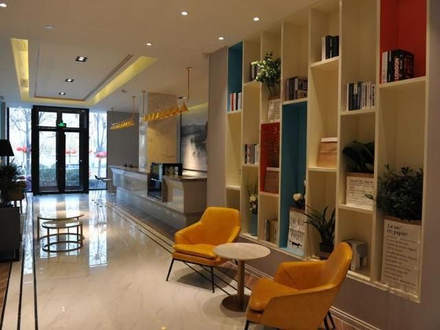 Hotel Photo 3