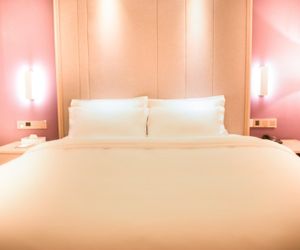 Lavande Hotels·Beijing Changping Stadium Songshugou China