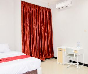 RedDoorz Plus near Mall Kelapa Gading Jakarta Indonesia