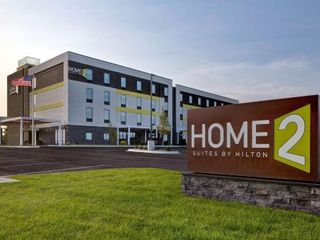 Hotel pic Home2 Suites By Hilton Loves Park Rockford
