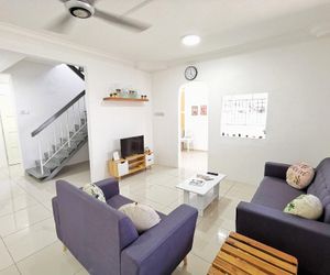 New 3 Room Homestay nearby StarMall (up to 9 pax) Mentakab Malaysia