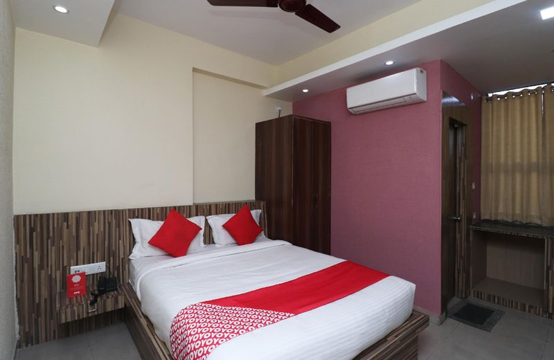 OYO 36009 the Grand Yash