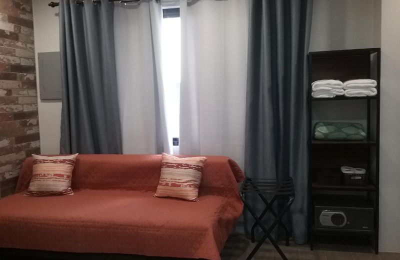 Cozy Guest House nr Greenhills Wilson St 100MBPS