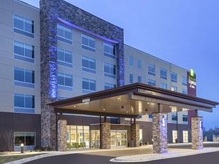 Фото отеля Holiday Inn Express & Suites - Hudson I-94, an IHG Hotel