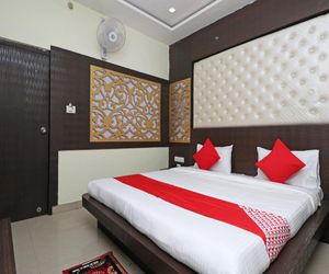 OYO 29104 Hotel Maharaja Lucknow India