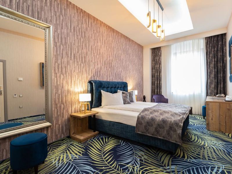 Hotel Photo 15