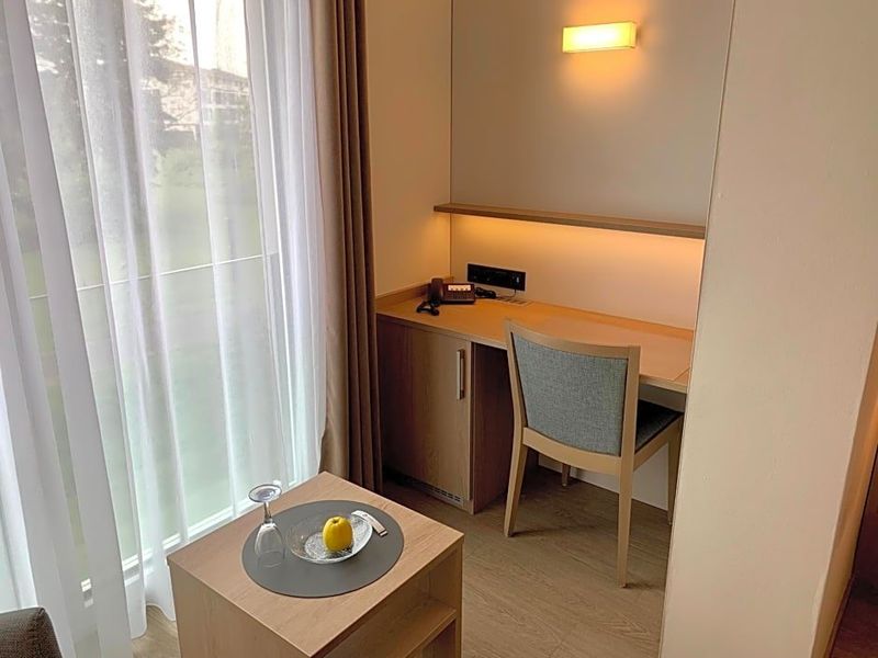 Hotel Photo 9