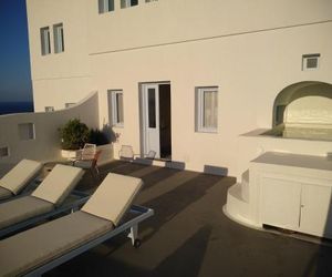 Sol-Mate Suites Oia Greece