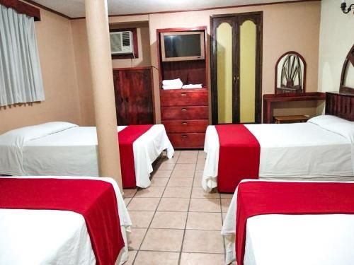 Hotel Photo 4