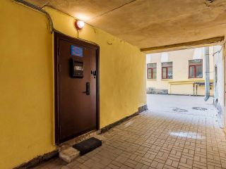 Студия Акварель у площади Восстания