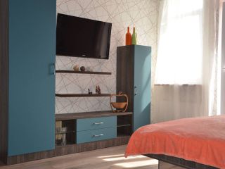 Live in Peter suite