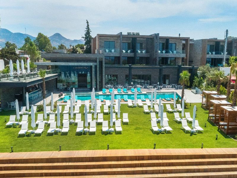 Hotel Photo 1