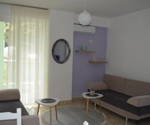Cozy Seaside Apartment Saint Giovanni di Medua Albania