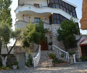 Hotel California Orik Albania