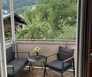 Spacious 2 bedroom apartment Zell-am-See town center Zell am See Austria