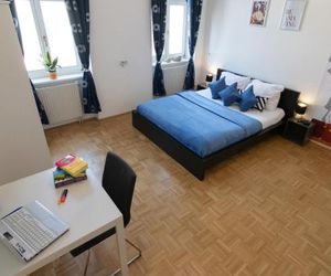 Yeshello Apartment near Central Station Vienna Austria