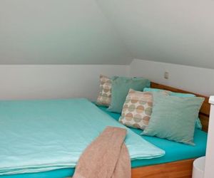 Moderne Dachgeschosswohnung zentral Velden am Woerthersee Austria