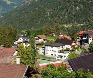 Haus Helvetia Ladis Austria