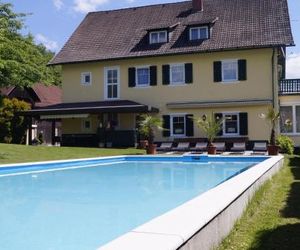 Pension DOBERNIG Klagenfurt Austria