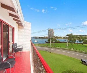 Coral Gardens unit 2 - Water views and easy walk to Twin Towns Services Club Coolangatta Australia