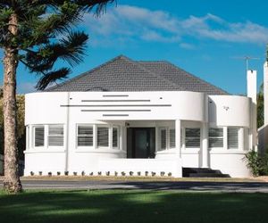 Deco Beach Luxury Apartments Port Lincoln Australia