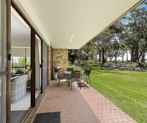 19 Bay Parklands, 2 Gowrie Avenue - ground floor renovated unit with water views & WIFI Nelson Bay Australia