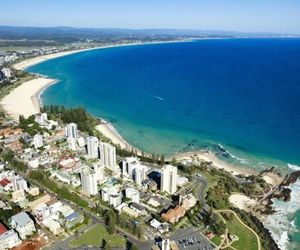 Maybury unit 1 - 70 Metres walk to Rainbow Bay beach, Coolangatta Coolangatta Australia