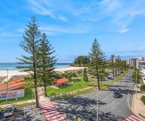 Calypso Plaza Resort Unit 462 - Penthouse style apartment Beachfront Coolangatta Coolangatta Australia