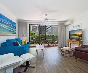 Cobden Court Unit 2 - Airconditioned unit in a beachside position Rainbow Bay Coolangatta Australia