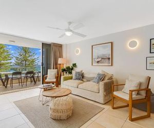 Rainbow Pacific Unit 20 - Beachfront unit Rainbow Bay Coolangatta, Southern Gold Coast Coolangatta Australia