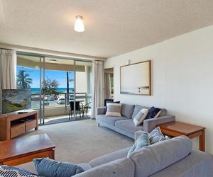 Kooringal Unit 3 - Wi-Fi included in this great value apartment right on Greenmount Beach Coolangatta Coolangatta Australia